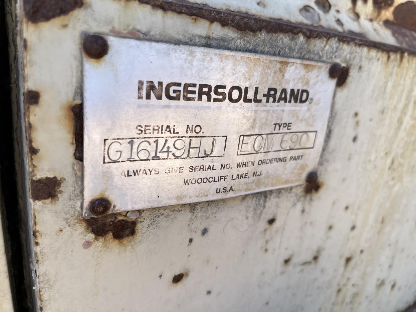 ./imagenes/INVOICE/2019/8460/PERFORADORA INGERSOLL RAND  ECM690   (4).JPG